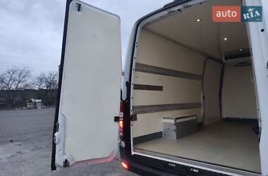 Вантажний фургон Mercedes-Benz Sprinter 2012 в Рівному