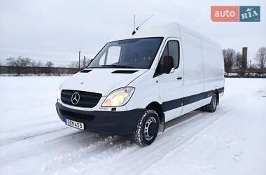 Вантажний фургон Mercedes-Benz Sprinter 2012 в Рівному