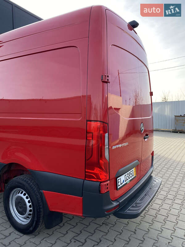 Вантажний фургон Mercedes-Benz Sprinter 2019 в Вінниці