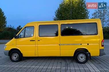 Микроавтобус Mercedes-Benz Sprinter 2004 в 
