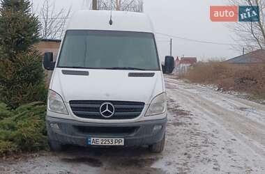 Вантажний фургон Mercedes-Benz Sprinter 2012 в Дніпрі