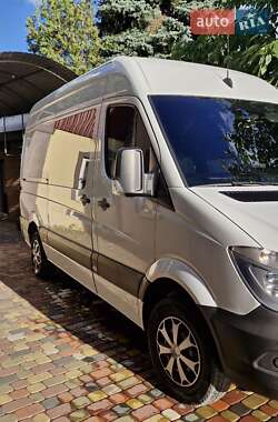 Грузовой фургон Mercedes-Benz Sprinter 2016 в 