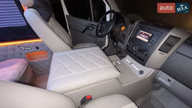 Микроавтобус Mercedes-Benz Sprinter 2016 в Березному