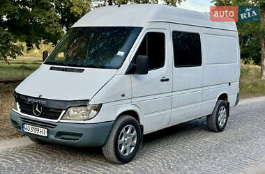 Вантажний фургон Mercedes-Benz Sprinter 2006 в Іршаві