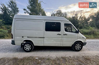 Вантажний фургон Mercedes-Benz Sprinter 2006 в Іршаві