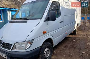 Вантажний фургон Mercedes-Benz Sprinter 2003 в Шпикові