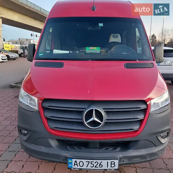 Mercedes-Benz Sprinter