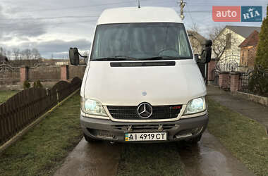 Вантажний фургон Mercedes-Benz Sprinter 2005 в Івано-Франківську