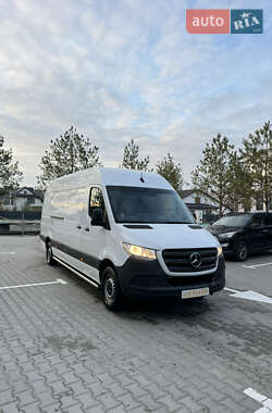 Вантажний фургон Mercedes-Benz Sprinter 2018 в Рівному