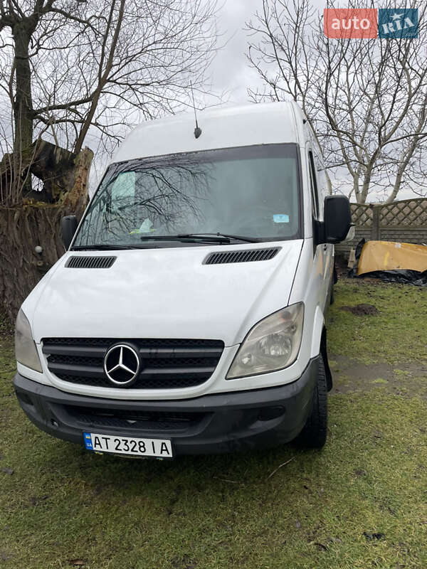 Вантажопасажирський фургон Mercedes-Benz Sprinter 2007 в Косові