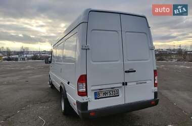 Вантажний фургон Mercedes-Benz Sprinter 2003 в Рівному