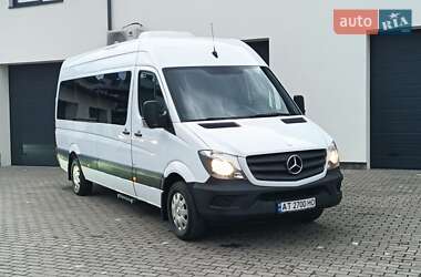 Туристический / Междугородний автобус Mercedes-Benz Sprinter 2016 в Коломые