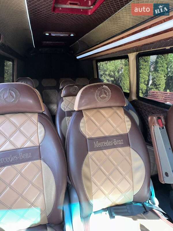 Мікроавтобус Mercedes-Benz Sprinter 2004 в Тячеві