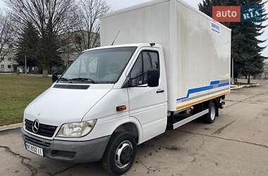 Вантажний фургон Mercedes-Benz Sprinter 2004 в Рівному