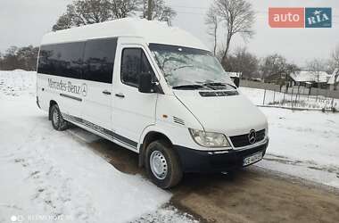 Вантажопасажирський фургон Mercedes-Benz Sprinter 2004 в Чернівцях