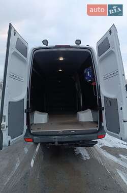 Вантажний фургон Mercedes-Benz Sprinter 2015 в Луцьку