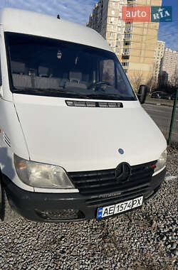 Вантажний фургон Mercedes-Benz Sprinter 2000 в Києві