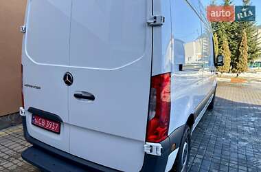 Вантажний фургон Mercedes-Benz Sprinter 2022 в Самборі