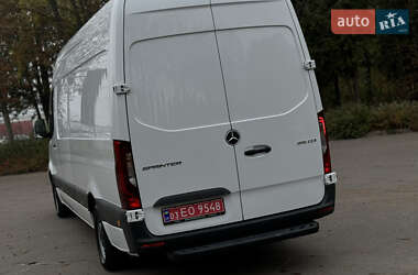 Грузовой фургон Mercedes-Benz Sprinter 2021 в Луцке