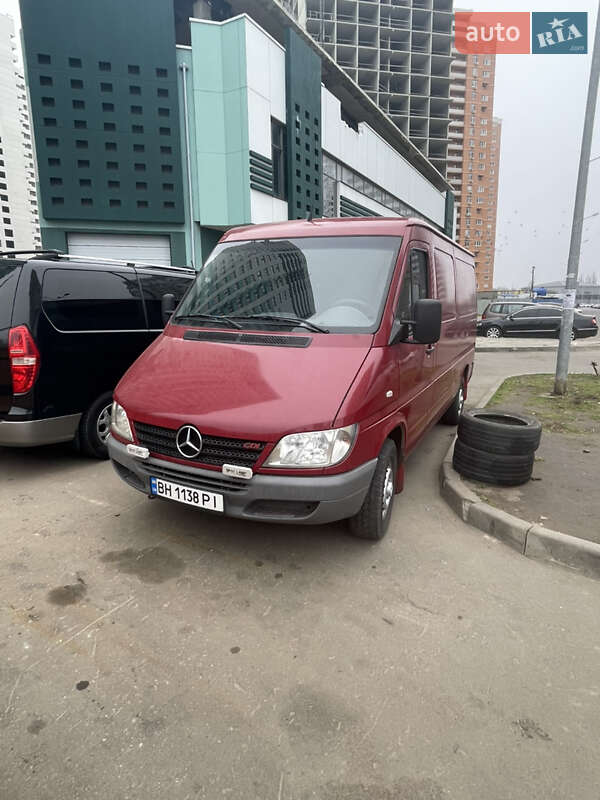 Вантажний фургон Mercedes-Benz Sprinter 2003 в Одесі