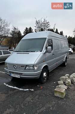 Вантажний фургон Mercedes-Benz Sprinter 1998 в Вишневому