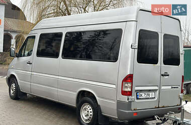 Вантажопасажирський фургон Mercedes-Benz Sprinter 2003 в Бродах