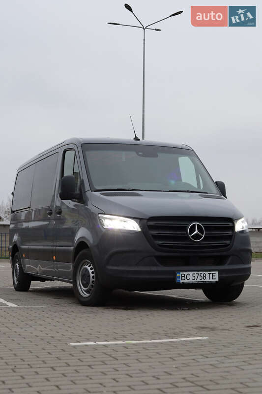 Микроавтобус Mercedes-Benz Sprinter 2019 в 