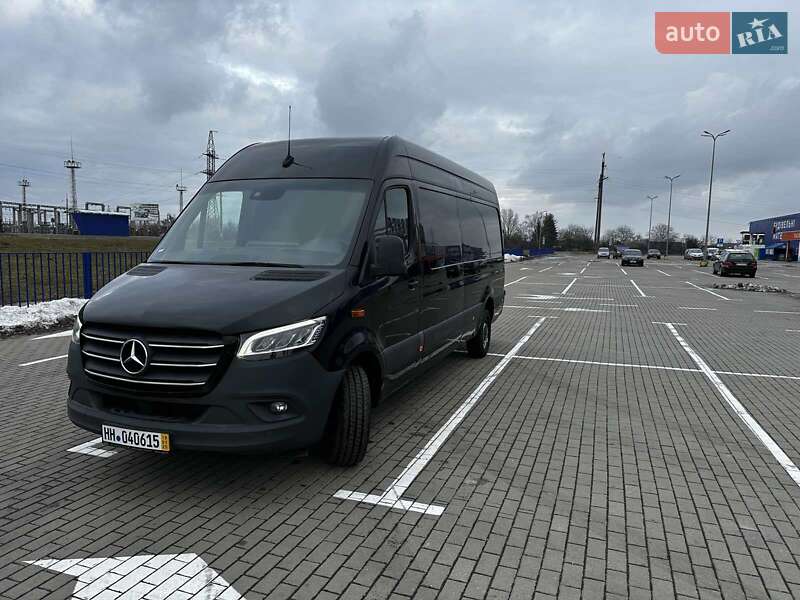 Вантажний фургон Mercedes-Benz Sprinter 2020 в Нововолинську