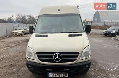 Вантажний фургон Mercedes-Benz Sprinter 2012 в Прилуках