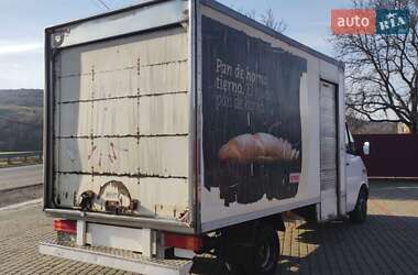 Грузовой фургон Mercedes-Benz Sprinter 2005 в 