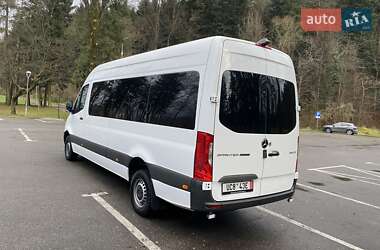 Грузопассажирский фургон Mercedes-Benz Sprinter 2022 в Львове