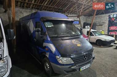 Грузовой фургон Mercedes-Benz Sprinter 2005 в 