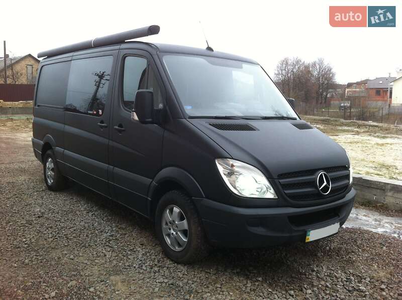 Дом на колесах Mercedes-Benz Sprinter 2008 в Киеве