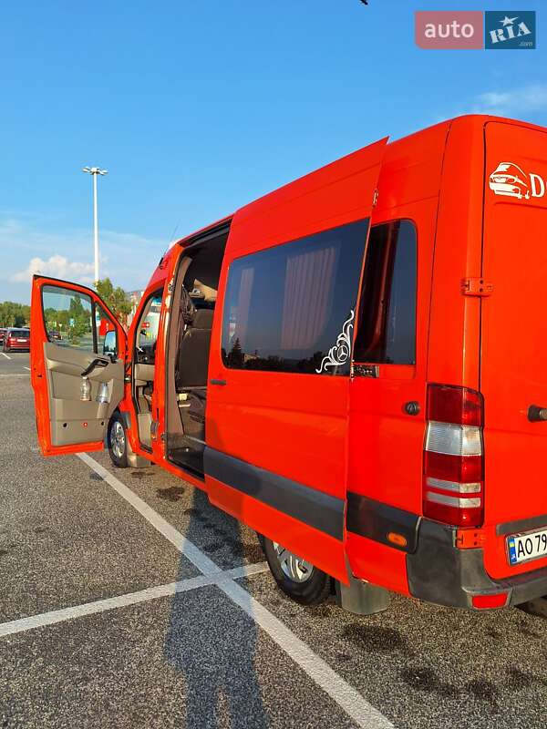 Мікроавтобус Mercedes-Benz Sprinter 2011 в Виноградові