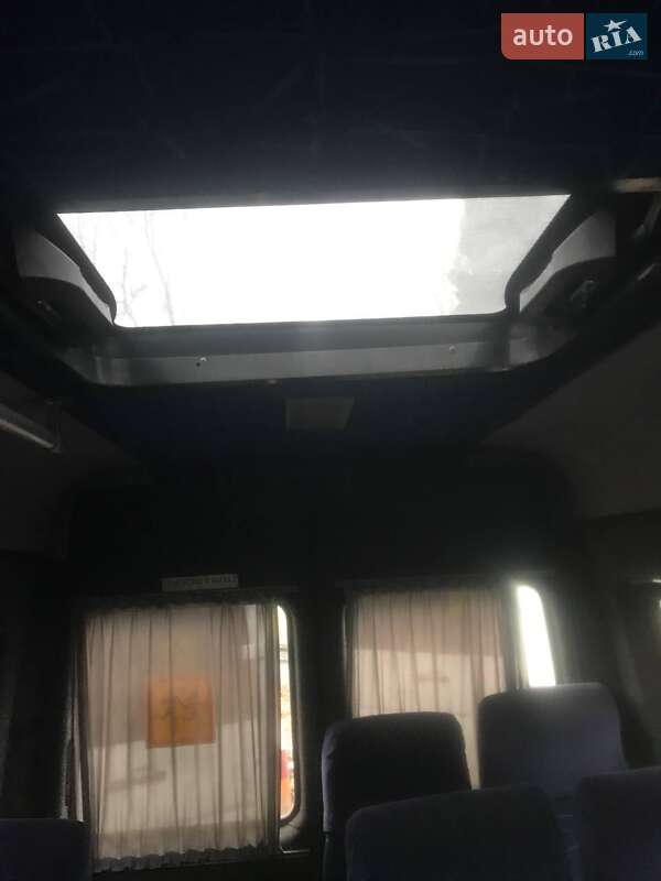 Микроавтобус Mercedes-Benz Sprinter 2000 в Днепре