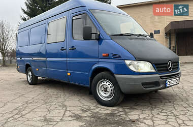 Вантажопасажирський фургон Mercedes-Benz Sprinter 2004 в Чернігові