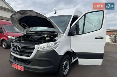 Грузовой фургон Mercedes-Benz Sprinter 2020 в Ровно