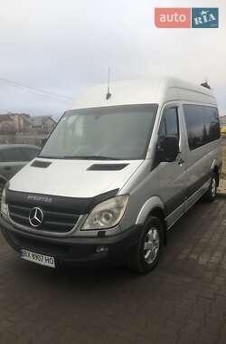 Вантажопасажирський фургон Mercedes-Benz Sprinter 2011 в Хмельницькому