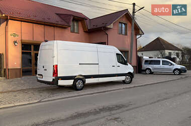 Вантажний фургон Mercedes-Benz Sprinter 2020 в Сваляві