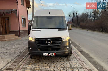 Вантажний фургон Mercedes-Benz Sprinter 2020 в Сваляві