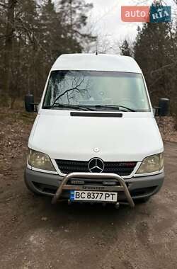 Грузовой фургон Mercedes-Benz Sprinter 2004 в Львове