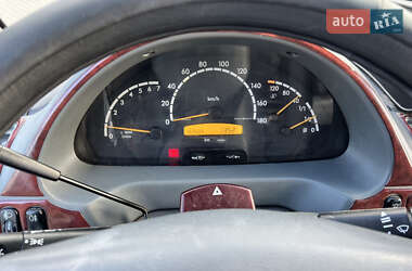 Грузопассажирский фургон Mercedes-Benz Sprinter 2003 в 