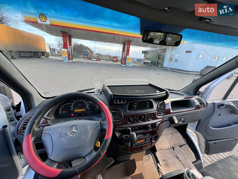 Грузопассажирский фургон Mercedes-Benz Sprinter 2003 в Виннице