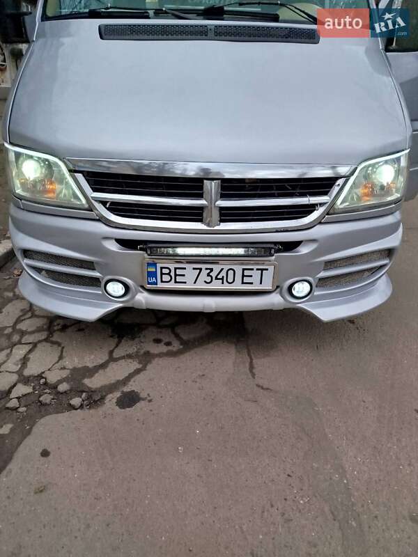 Туристический / Междугородний автобус Mercedes-Benz Sprinter 2002 в Николаеве фото 6 Туристический / Междугородний автобус Mercedes-Benz Sprinter 2002 в Николаеве