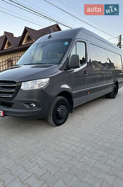 Грузовой фургон Mercedes-Benz Sprinter 2019 в Черновцах