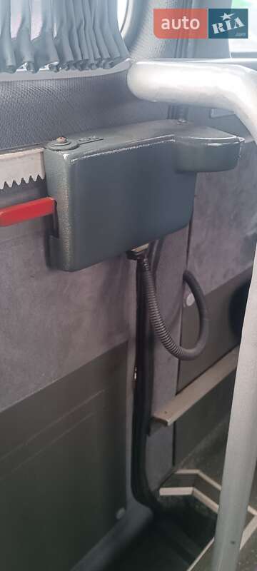 Мікроавтобус Mercedes-Benz Sprinter 2003 в Кривому Розі фото 36 Мікроавтобус Mercedes-Benz Sprinter 2003 в Кривому Розі