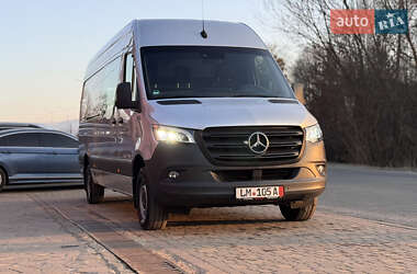 Вантажний фургон Mercedes-Benz Sprinter 2021 в Сваляві