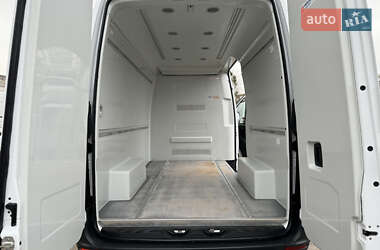 Грузовой фургон Mercedes-Benz Sprinter 2020 в 