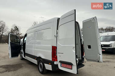 Грузовой фургон Mercedes-Benz Sprinter 2020 в 