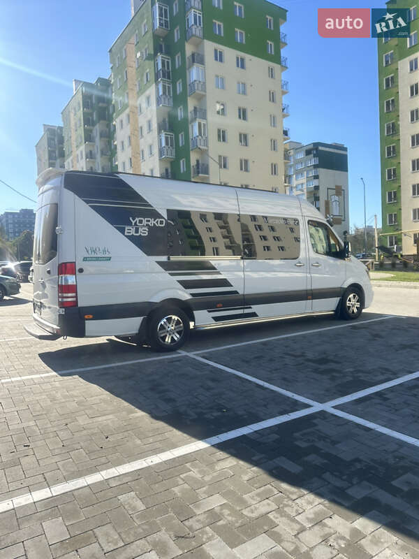 Микроавтобус Mercedes-Benz Sprinter 2017 в Луцке фото 18 Микроавтобус Mercedes-Benz Sprinter 2017 в Луцке